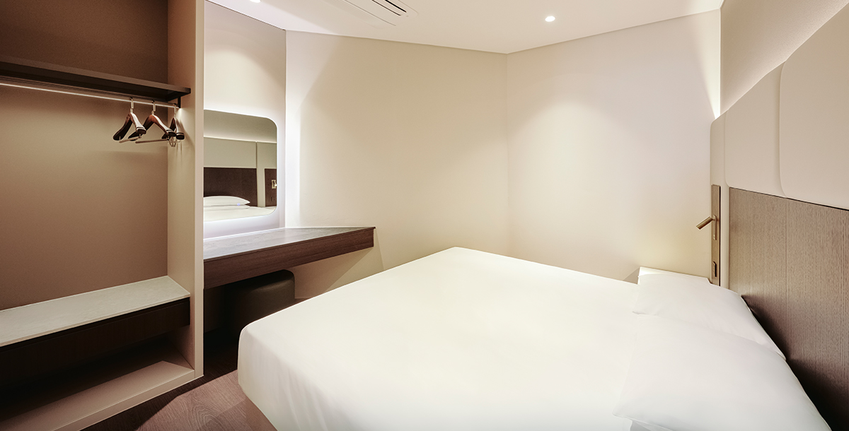 Corner Pool Suite 이미지