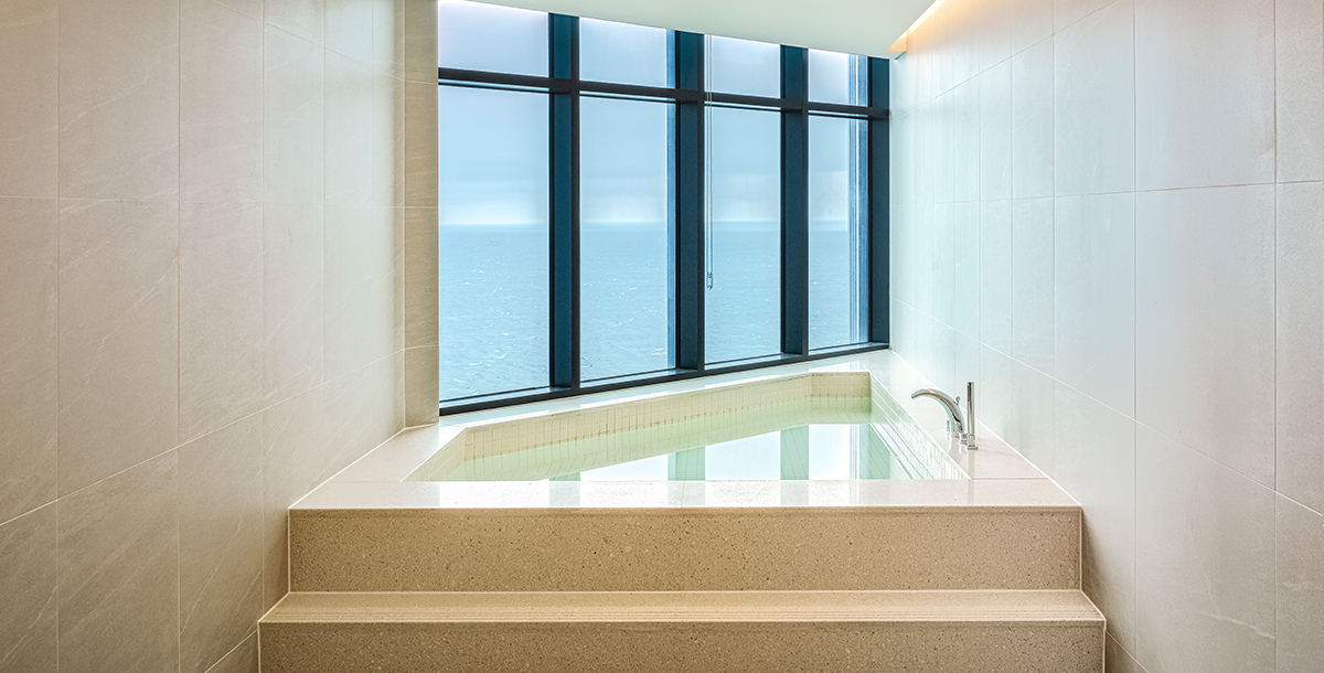 Corner Pool Suite 이미지